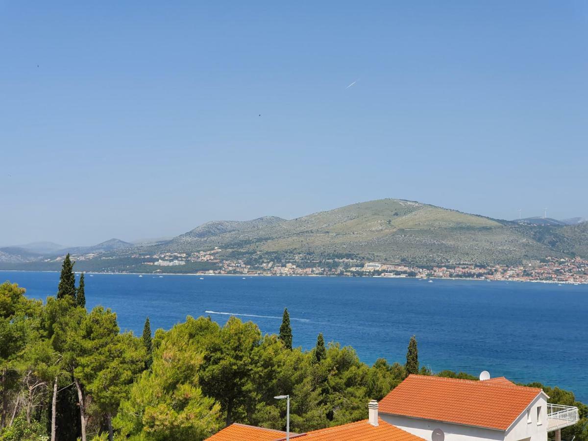 Apartment Tihana Trogir Exteriör bild